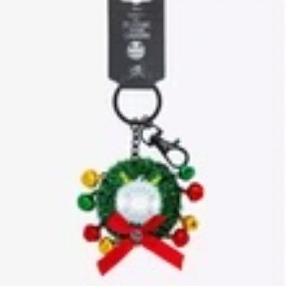 Disney The Nightmare Before Christmas Wreath Figural Keychain - Picture 4 of 9
